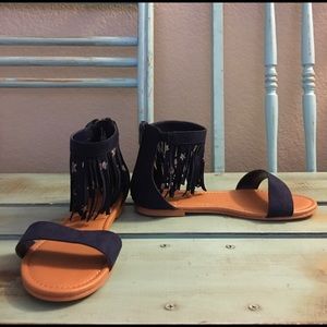 Cat & Jack Faux Suede Sandals W/ Silver Stars